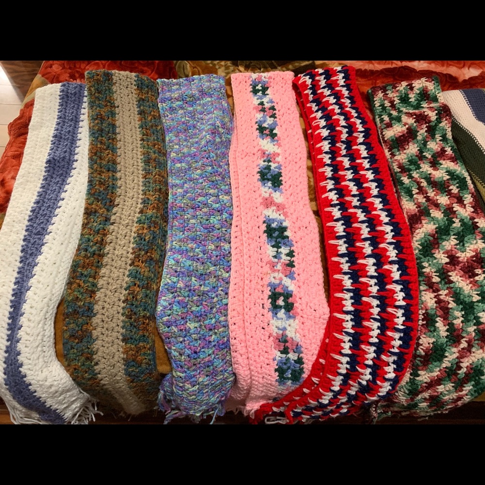 Shawl/scarf/ wrap